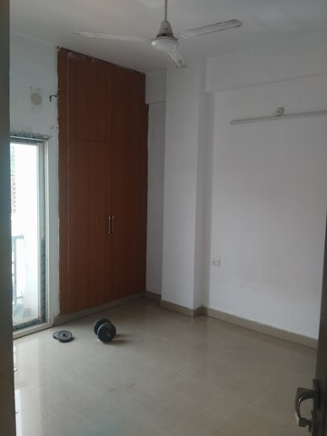 Room in 2 BHK Apartment at Amna Rolex Estate, Faizabad Road – for Rent