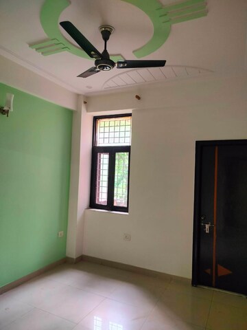 Room in 6 BHK Independent House at Rajendra Nagar Sector 3 – for Sale