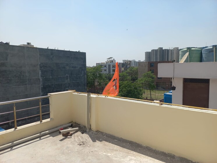 Balcony, rajendra nagar sector 3 6 Bedroom 1800 Sq.Ft. Independent House In Rajendra Nagar Sector 3 Ghaziabad 8762363
