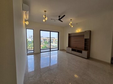 Room in 3 BHK Apartment at Century Ethos, Hebbal – for Rent