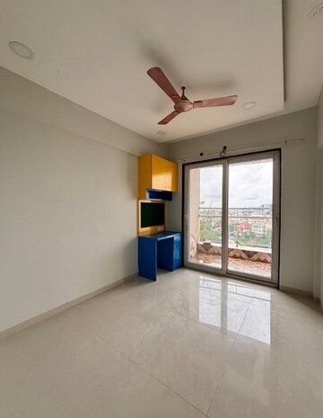Room in 2 BHK Apartment at Sai Proviso Leisure Town, Hadapsar – for Rent