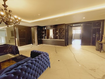 Parking in 5 BHK Apartment at Nahar F Residences, Balewadi – for Rent