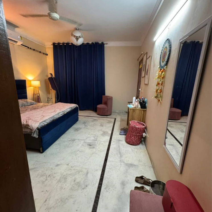 Master Bedroom, greater kailash i 1.5 Bedroom 1850 Sq.Ft. Builder Floor In Greater Kailash I Delhi 8762396