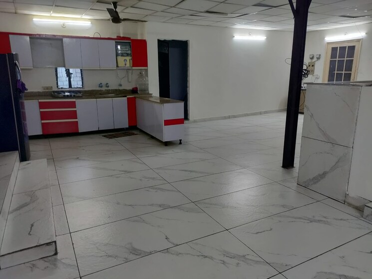 Room, royal-arcade-anand-vihar 4 Bedroom 100 Sq.Yd. Villa In Anand Vihar Ghaziabad 8762438