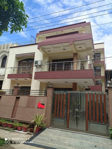 6 BHK Villa – Exterior View View at Royal Arcade Anand Vihar, Anand Vihar - for Sale