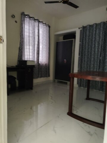2 BHK Apartment For Rent in Sri Nivasam Apartments, Gajuwaka