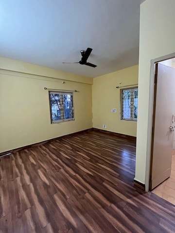 Room in 2 BHK Apartment at Alexandria Apartments, Richmond Town – for Sale