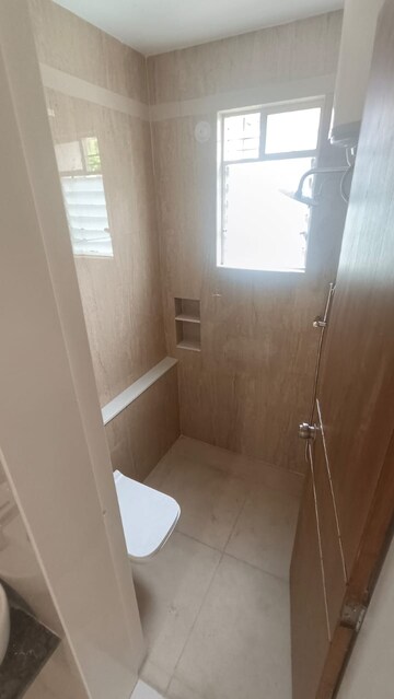 Bathroom in 3 BHK Apartment at Shivtirth Nagar – for Rent