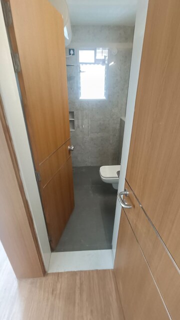 Bathroom in 3 BHK Apartment at Shivtirth Nagar – for Rent