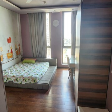 Bedroom in 3 BHK Apartment at M3M Golf Estate, Sector 65 – for Rent