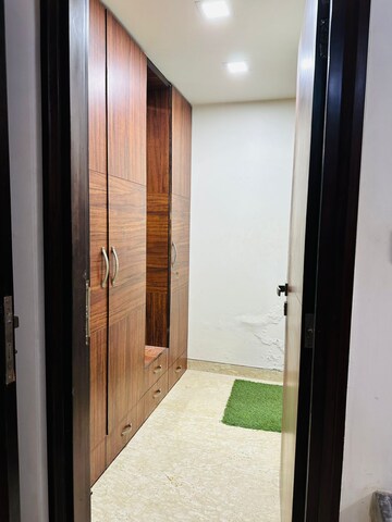Building Lobby in 5 BHK Villa at Bajaj Nagar – for Rent