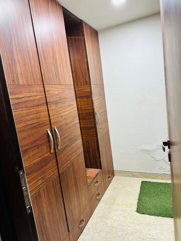 Furnished Amenities in 5 BHK Villa at Bajaj Nagar – for Rent