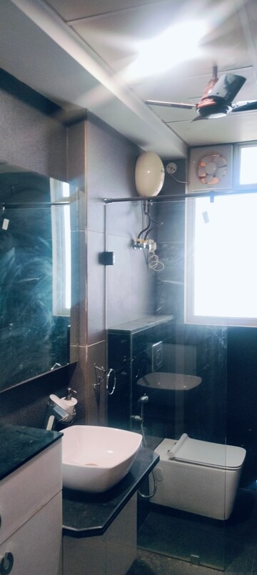 Attached Bathroom in 4 BHK Apartment at C Scheme – for Rent