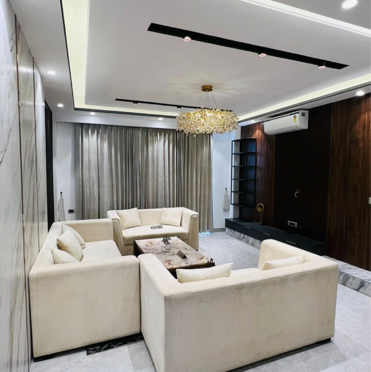 Bedroom, ansal-versalia-phase-a2 4 Bedroom 300 Sq.Yd. Builder Floor In Sector 67 Gurgaon 8762552