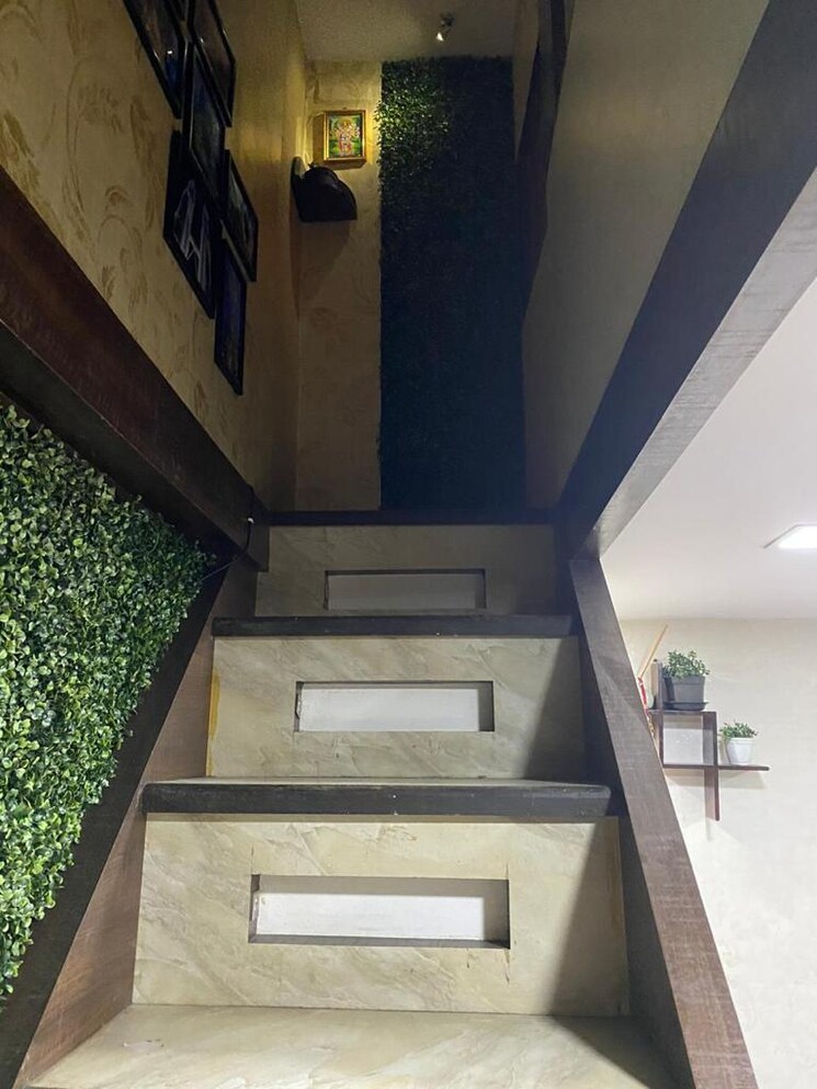 Balcony, haware-fantasia Commercial Office Space 288 Sq.Ft. In Vashi Sector 28 Navi Mumbai 8762544