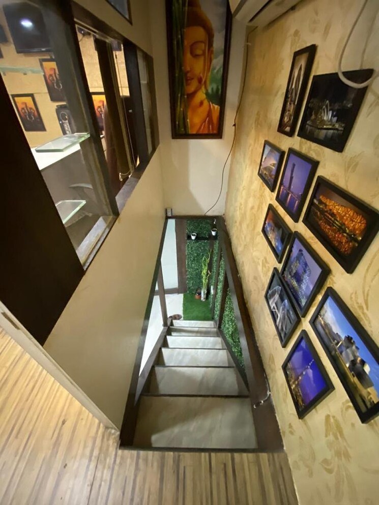 Team Area, haware-fantasia Commercial Office Space 288 Sq.Ft. In Vashi Sector 28 Navi Mumbai 8762544