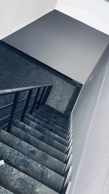  Shop For Rent in Sector 102