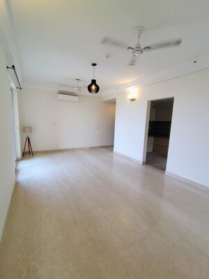 Room in 3 BHK Apartment at M3M Heights, Sector 65 – for Sale