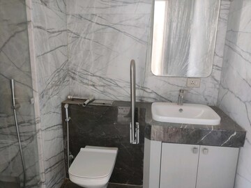 Bathroom in 5 BHK Apartment at Rustomjee Crown, Prabhadevi – for Rent