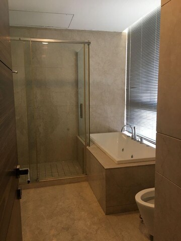 Bathroom in 3 BHK Apartment at M3M Golf Estate, Sector 65 – for Sale