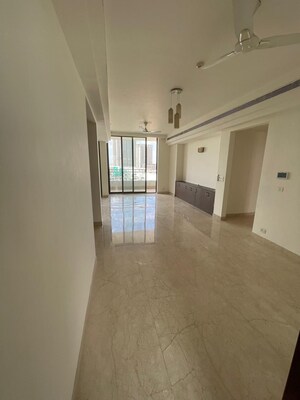 Building Lobby in 3 BHK Apartment at M3M Golf Estate, Sector 65 – for Sale