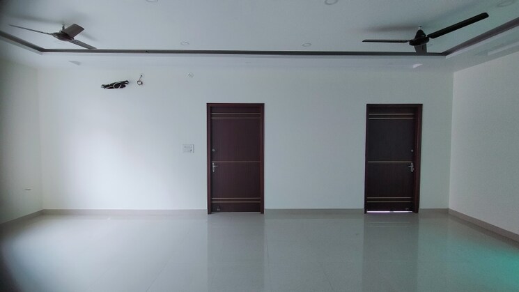 Room, gomti nagar 5 Bedroom 2200 Sq.Ft. Penthouse In Gomti Nagar Lucknow 8762642