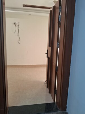 Room in 4 BHK Builder Floor at Sector 84 – for Sale