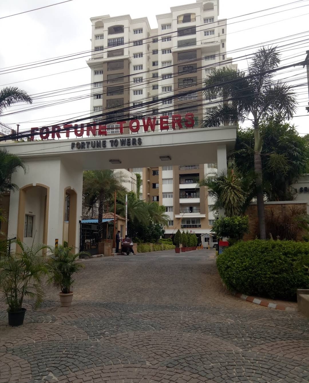3 BHK Apartment For Rent in Sri Fortune Towers