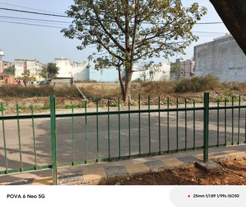  Plot – Exterior View View at Kalindi Kunj - for Sale