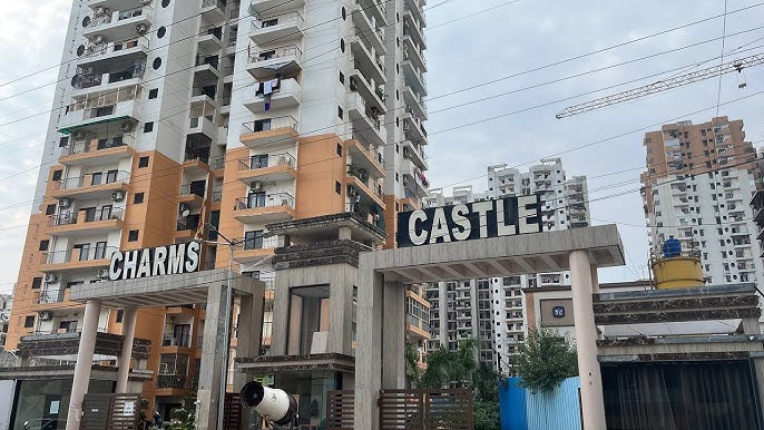 2 BHK Apartment For Rent in Charms Castle