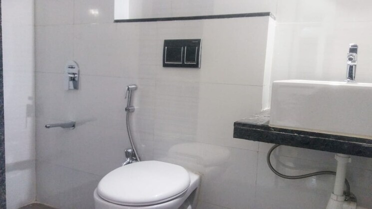 Bathroom, kasarvadavali Pg For Boys In Kasarvadavali 8762804