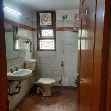 Bathroom in 2 BHK Apartment at Sector 9 Dwarka – for Rent
