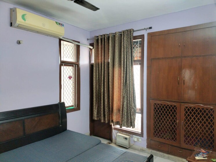 Bedroom, kanha-apartments 2 Bedroom 950 Sq.Ft. Apartment In Sector 70 Noida 8762874