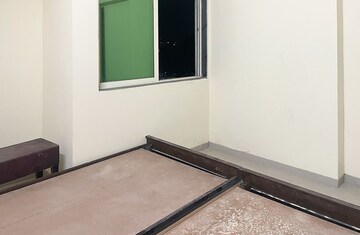 Room in  Pg at Kasarvadavali – for Rent