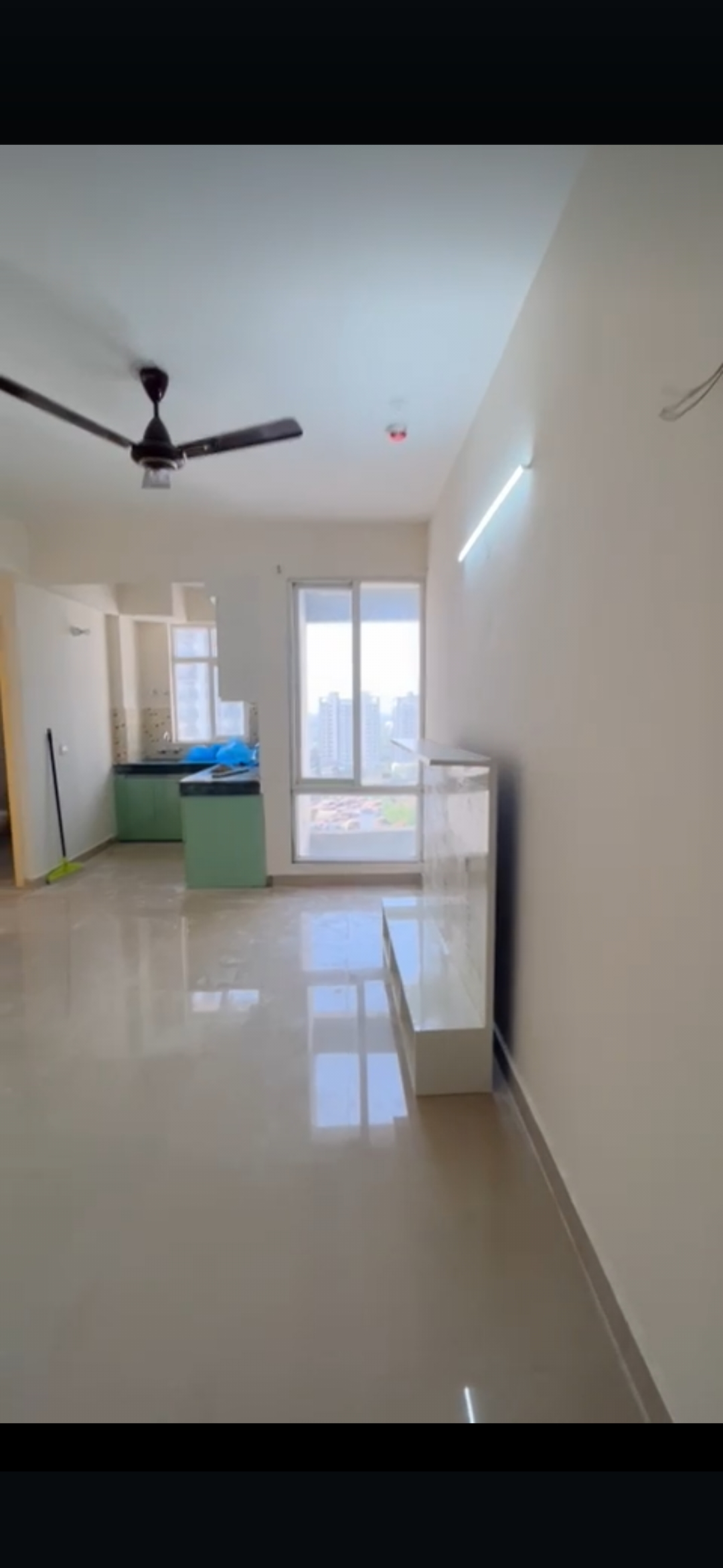 2 BHK 950 Sq.Ft. Apartment in Zara Rossa