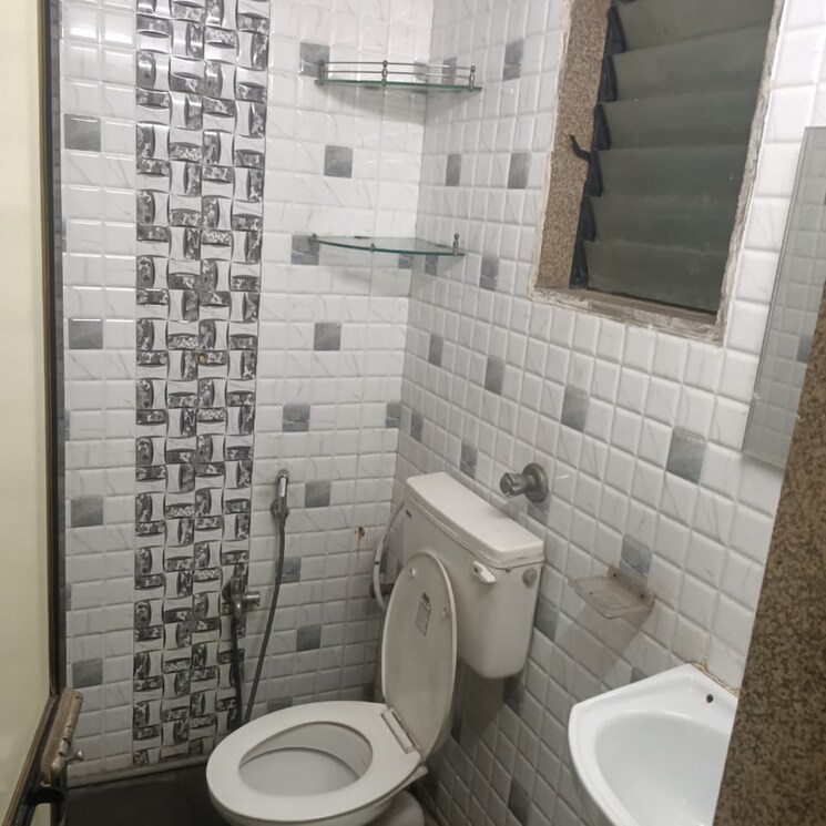 Washroom, real-tech-park Commercial Office Space 900 Sq.Ft. In Vashi Sector 30a Navi Mumbai 8762941