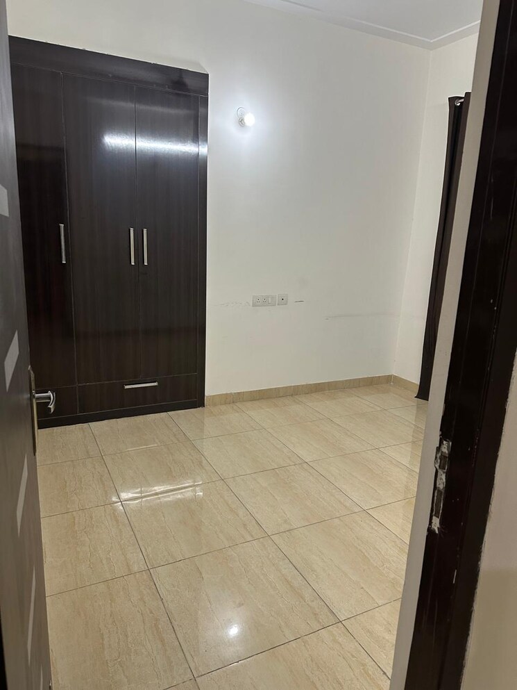 Room, gaur-saundaryam 3.5 Bedroom 1930 Sq.Ft. Apartment In Tech Zone 4 Greater Noida Greater Noida 8762966