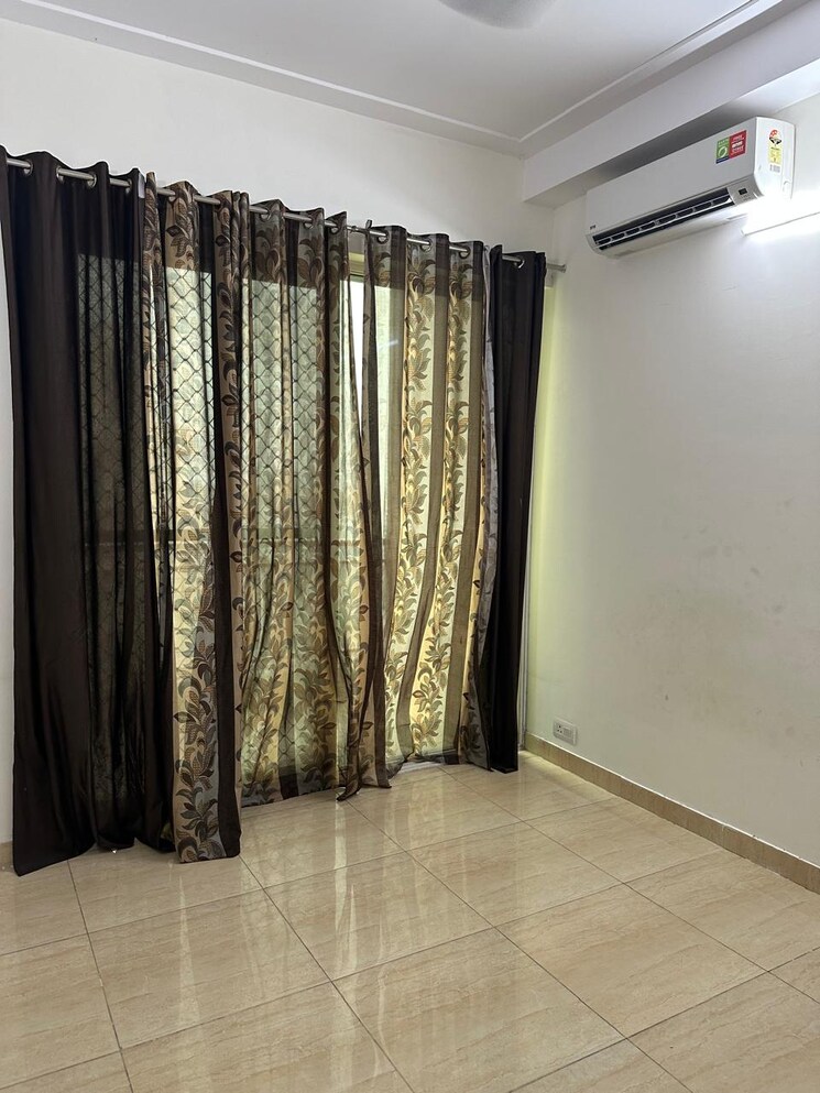Room, gaur-saundaryam 3.5 Bedroom 1930 Sq.Ft. Apartment In Tech Zone 4 Greater Noida Greater Noida 8762966
