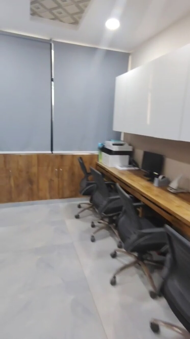 Team Area, bestfield Commercial Office Space 900 Sq.Ft. In Netaji Subhash Place Delhi 8762963