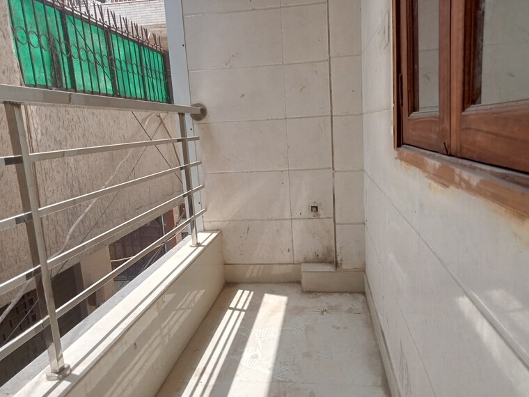 Balcony, palam colony 3 Bedroom 900 Sq.Ft. Builder Floor In Palam Colony Delhi 8762969