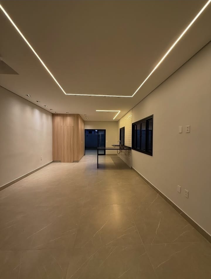 2.5 BHK + Pooja Room,Extra Room Builder Floor For Sale in Building Floor 