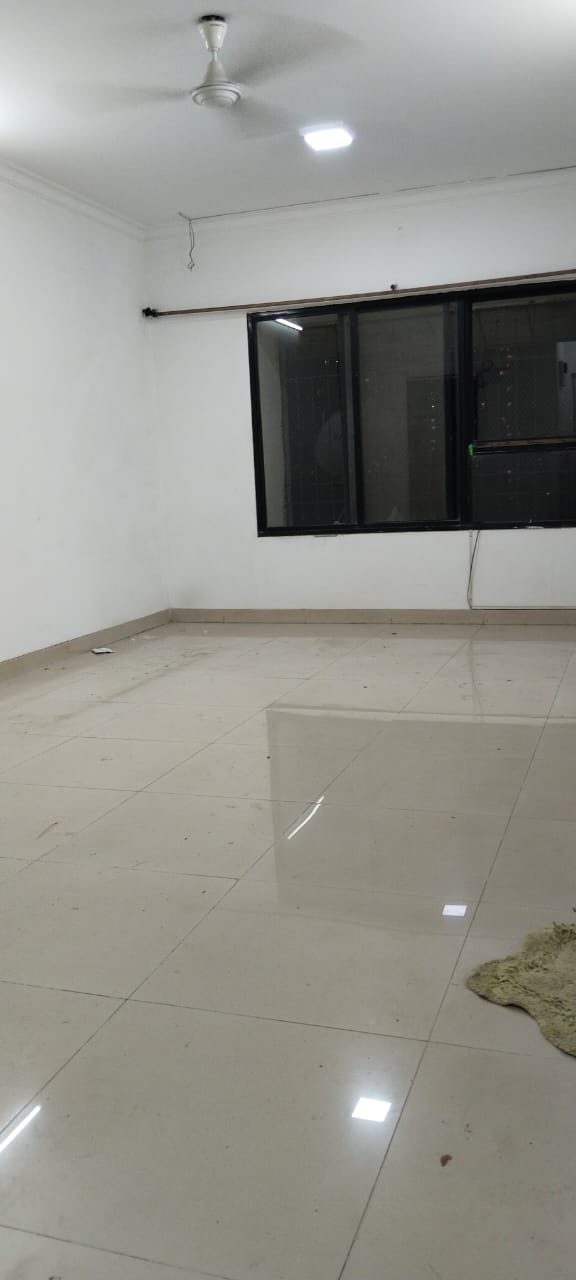 2 BHK Apartment For Rent in GHP Crystal Court