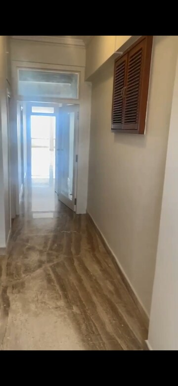 Building Lobby in 3 BHK Apartment at Breach Candy – for Rent