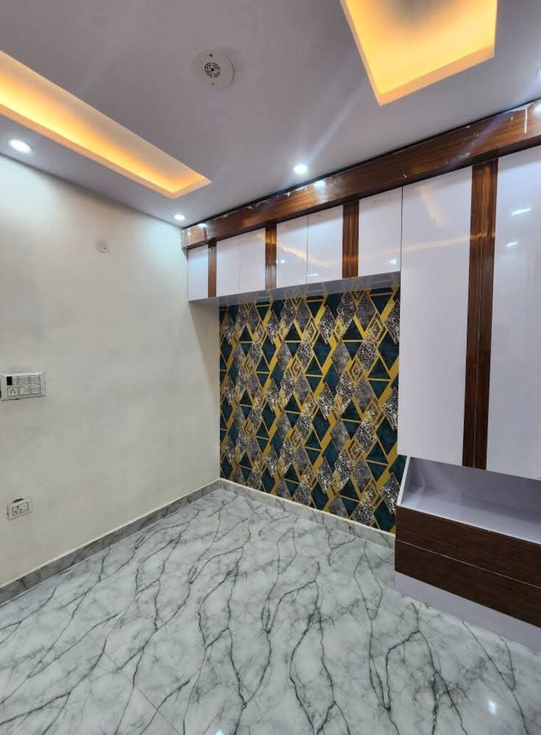 Bedroom, sa-homes-i 5 Bedroom 455 Sq.Ft. Independent House In Uttam Nagar Delhi 8763010