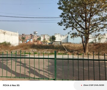  Plot For Sale in Kalindi Kunj