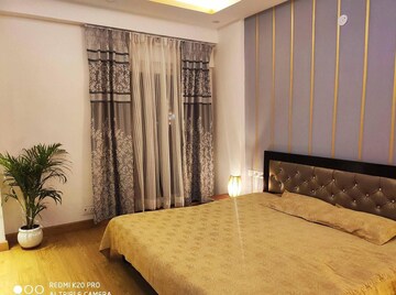 2 BHK Apartment For Rent in Gaur City 2 - 14th Avenue, Sector 16c Greater Noida