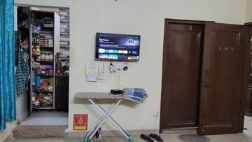 1 RK Builder Floor For Rent in Sector 46