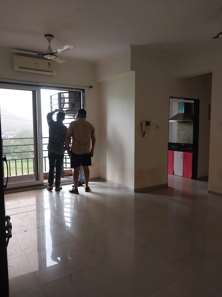 Living Room, titwala 1 Bedroom 650 Sq.Ft. Apartment In Titwala Thane 8763047