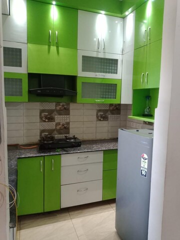 Master Bedroom in 2 BHK Apartment at Gaur City 7th Avenue, Sector 4 Greater Noida – for Rent