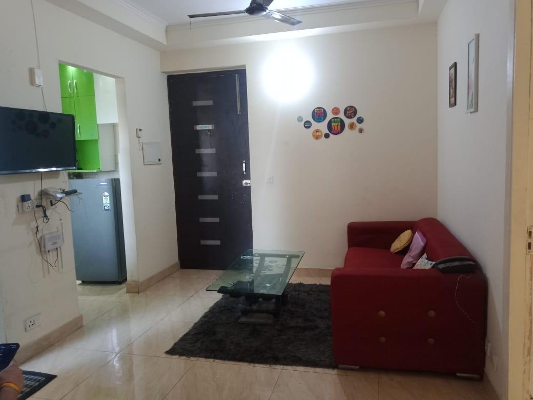 2 BHK Apartment For Rent in Gaur City 7th Avenue
